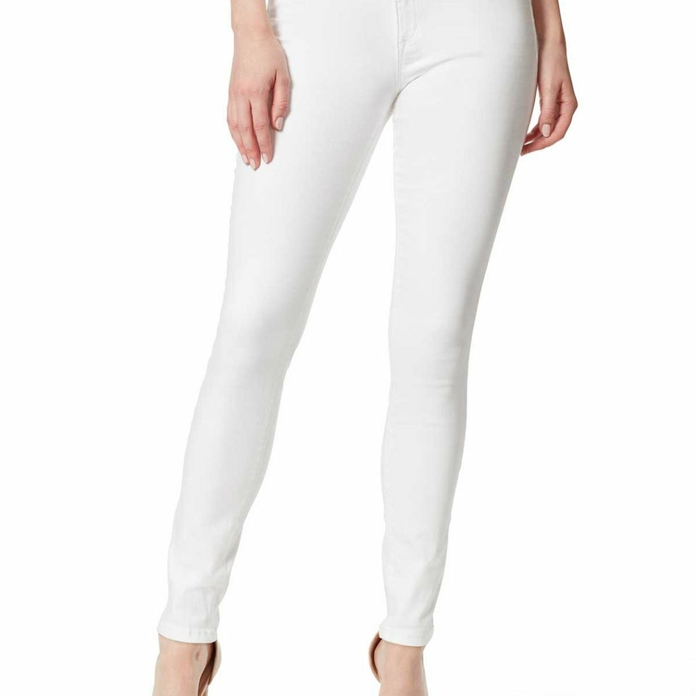 Jessica Simpson Kiss Me Skinny Jeans in White